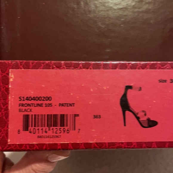 Mint Tamara Mellon black patent sexy strappy heels - Picture 10 of 10